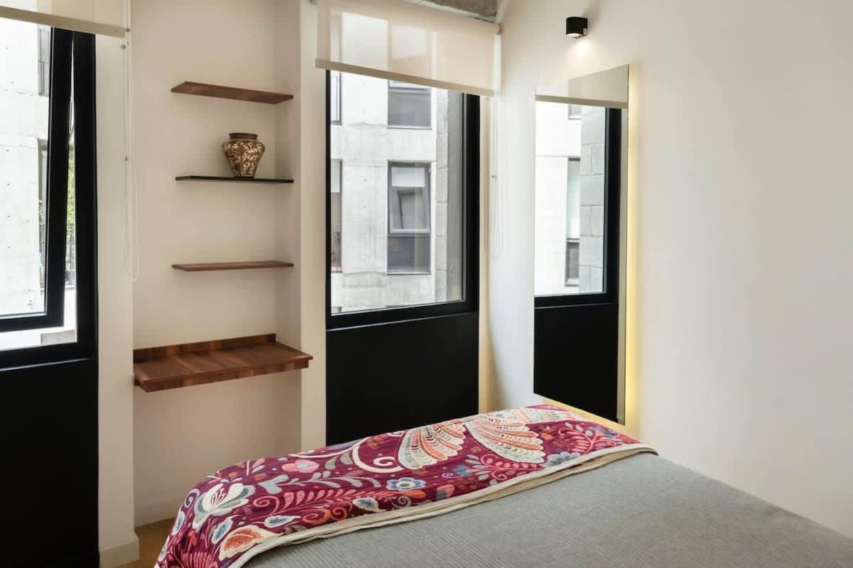 Mexican Downtown Retreat! *